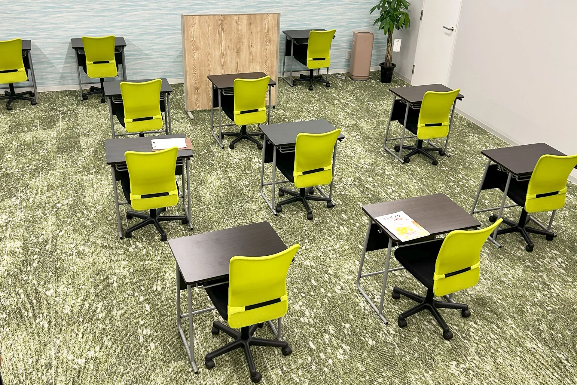 株式会社共進光学院